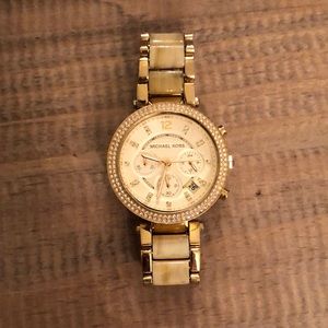 Micheal Kors Gold watch, great condition!!